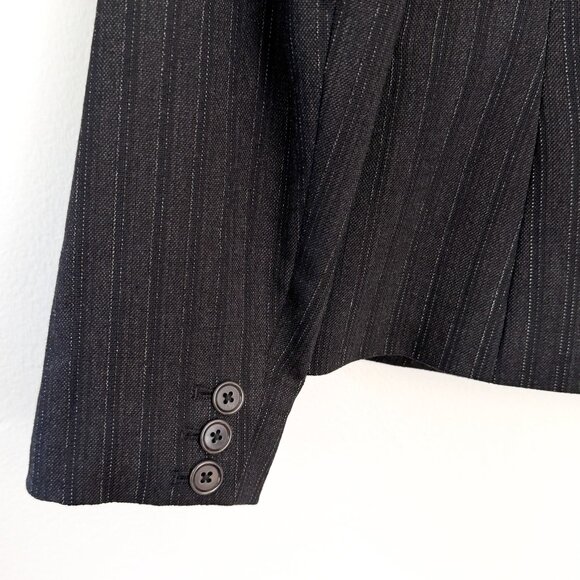 theory // dark gray pinstripe blazer jacket + trouser set // 2 - Picture 7 of 12